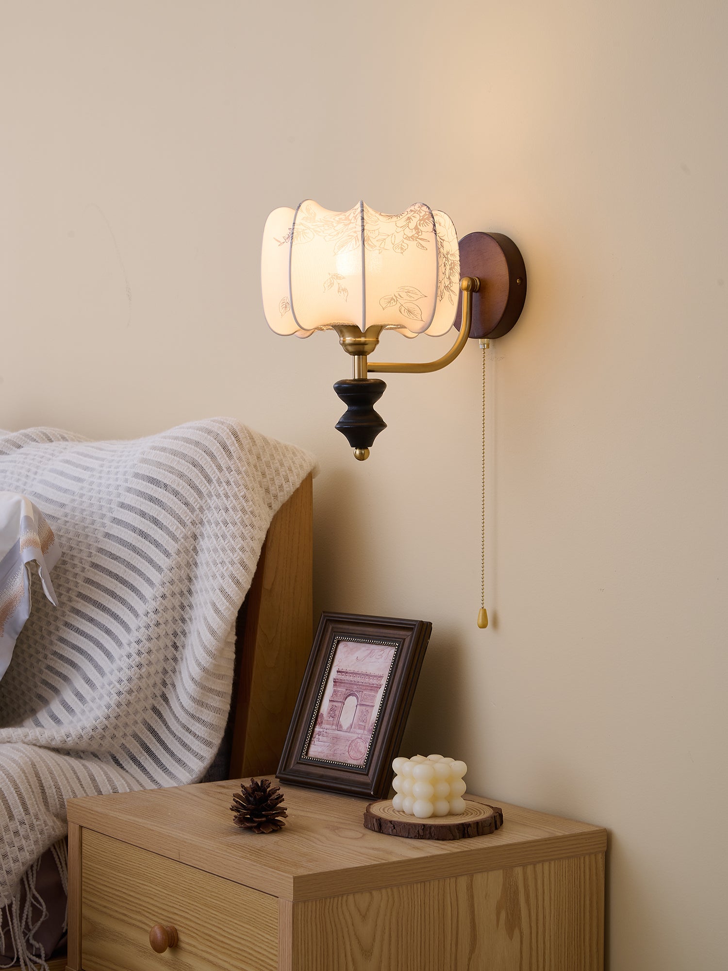 Clarendon Wall Lamp - Blowlighting