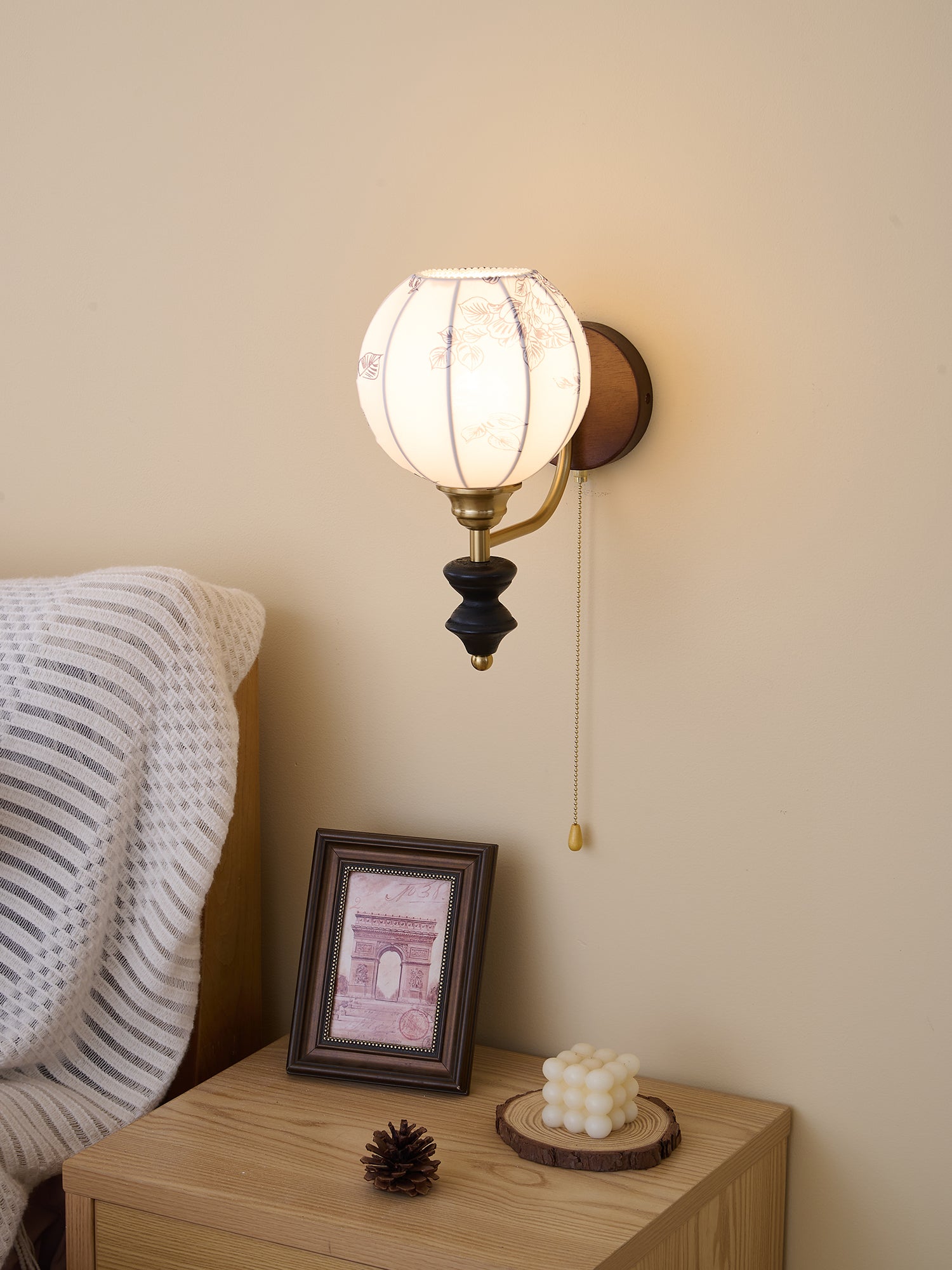 Clarendon Wall Lamp - Blowlighting