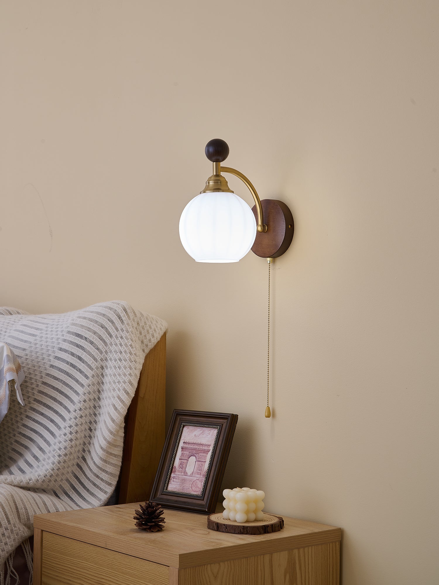 Clarendon Wall Lamp - Blowlighting