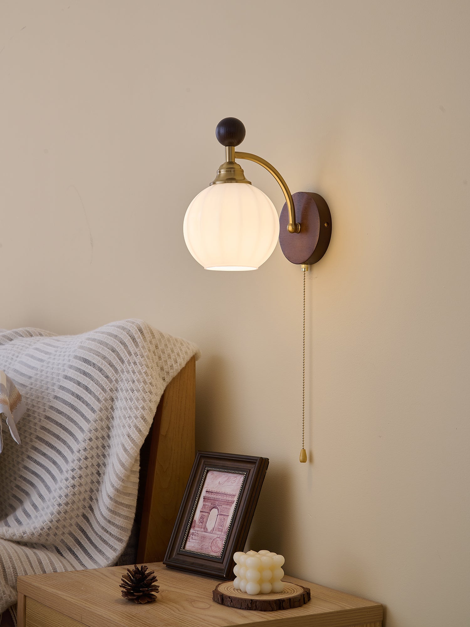 Clarendon Wall Lamp - Blowlighting
