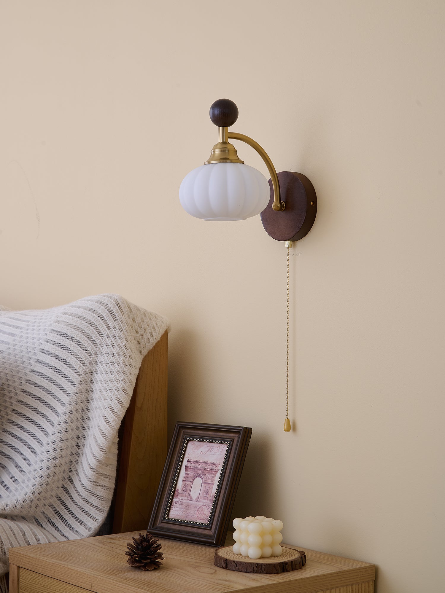 Clarendon Wall Lamp - Blowlighting