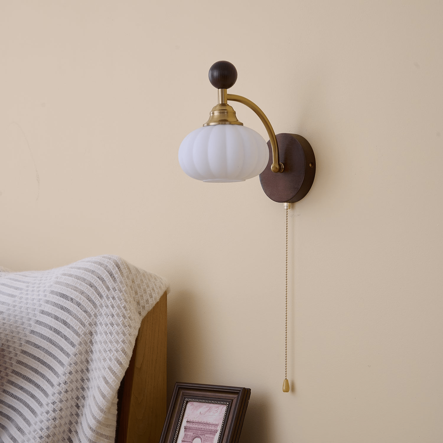 Clarendon Wall Lamp - Blowlighting