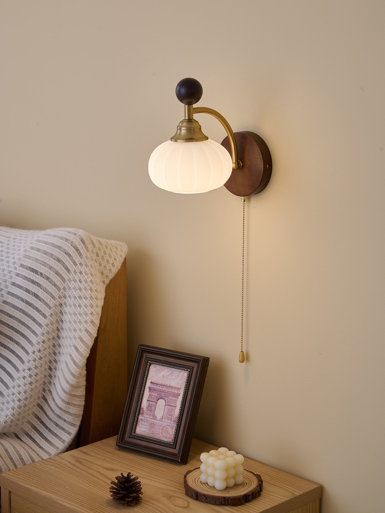 Clarendon Wall Lamp - Blowlighting
