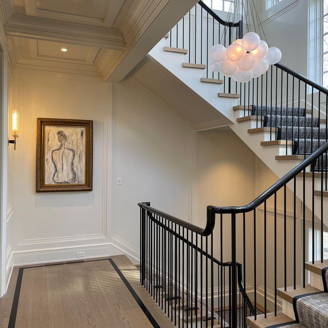 Bubble Chandelier - Blowlighting