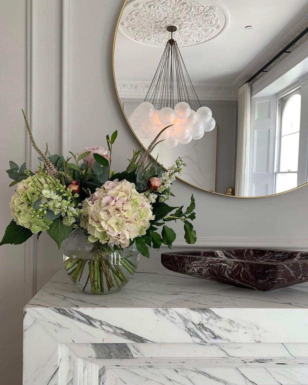 Bubble Chandelier - Blowlighting