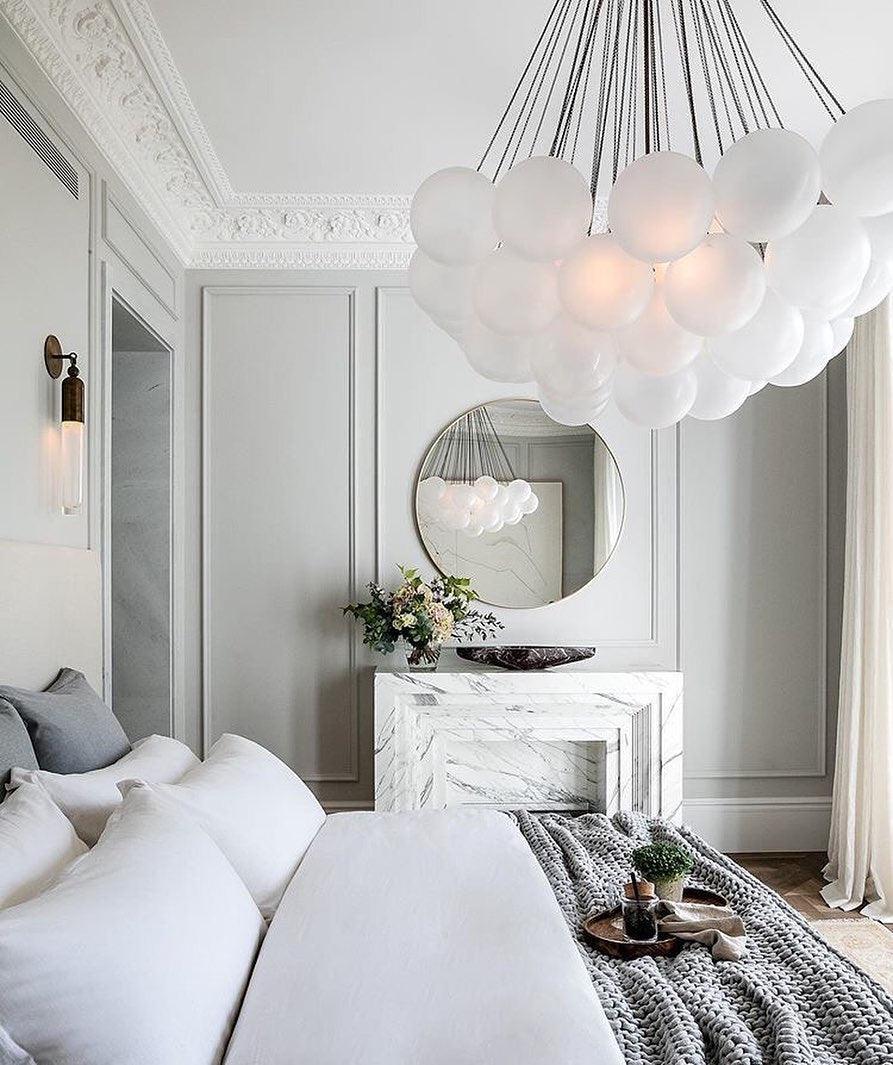 Bubble Chandelier - Blowlighting