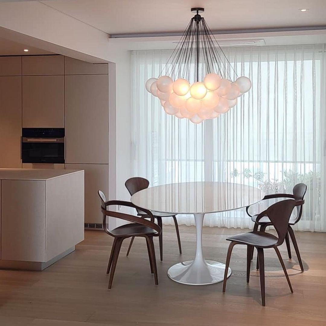 Bubble Chandelier - Blowlighting