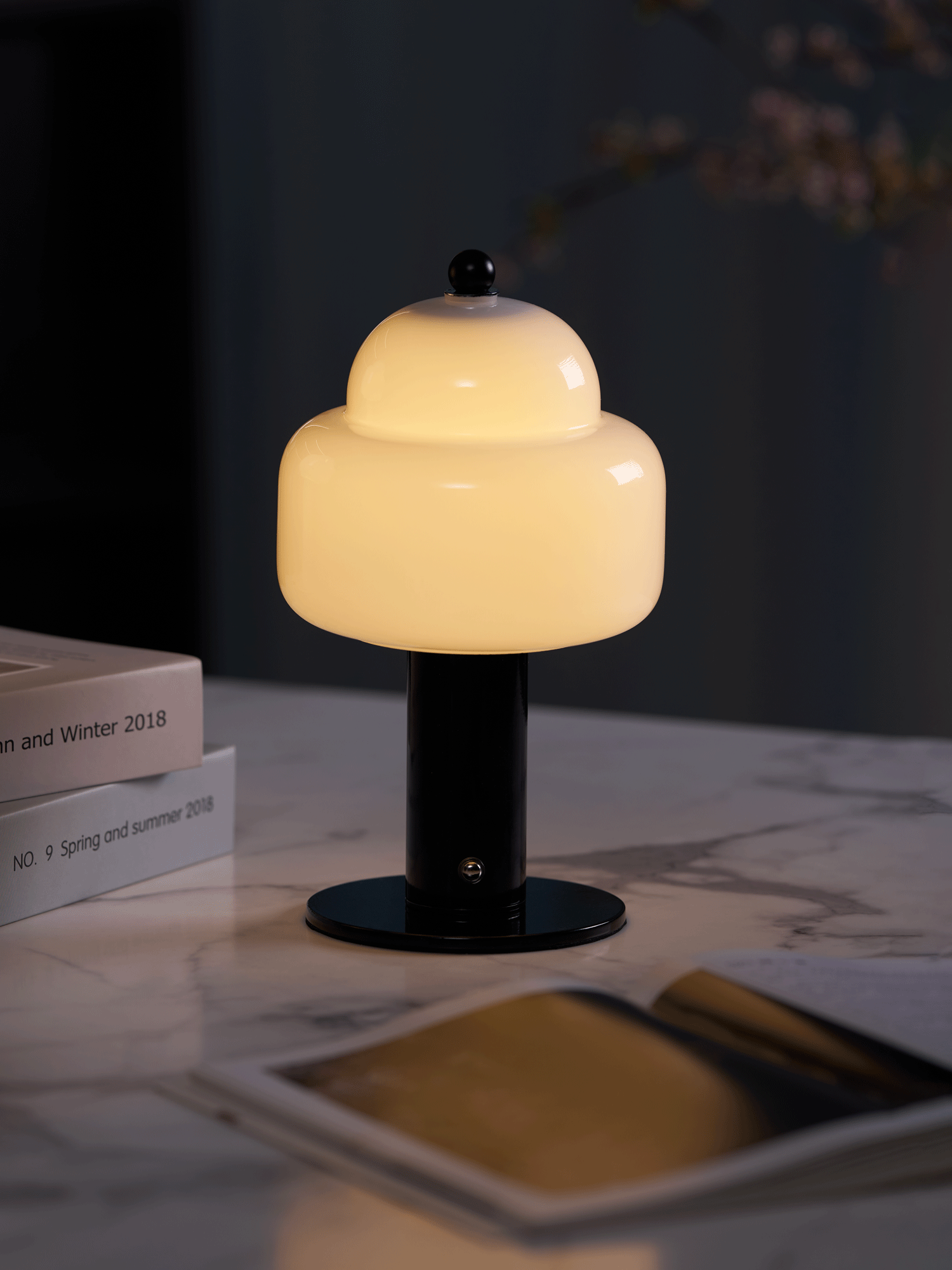 Cloud Dome Table Lamp - Blowlighting