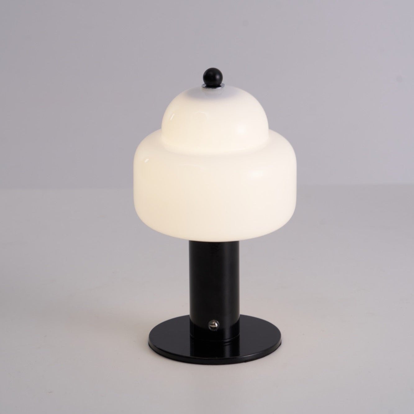 Cloud Dome Table Lamp - Blowlighting