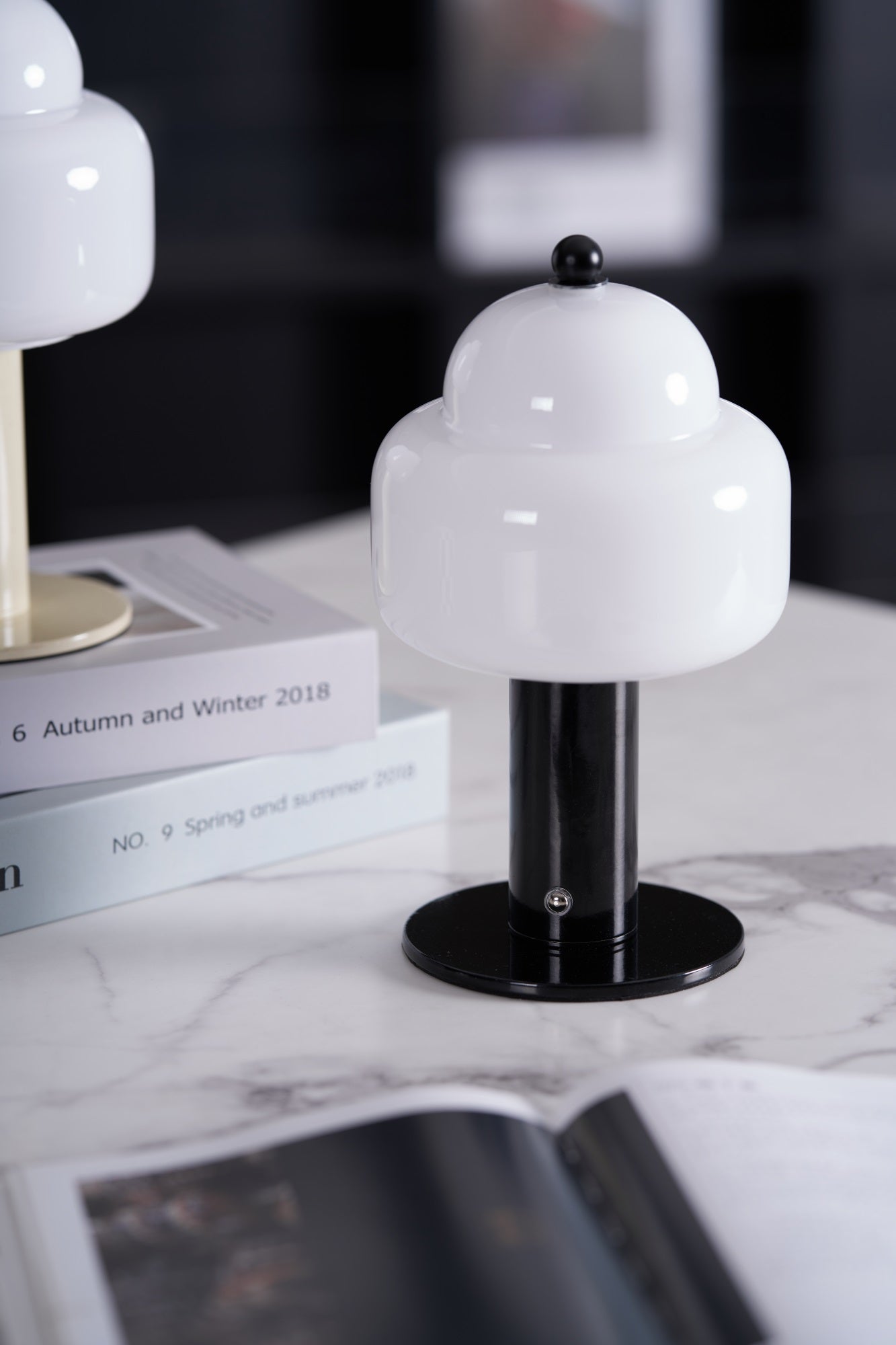 Cloud Dome Table Lamp - Blowlighting
