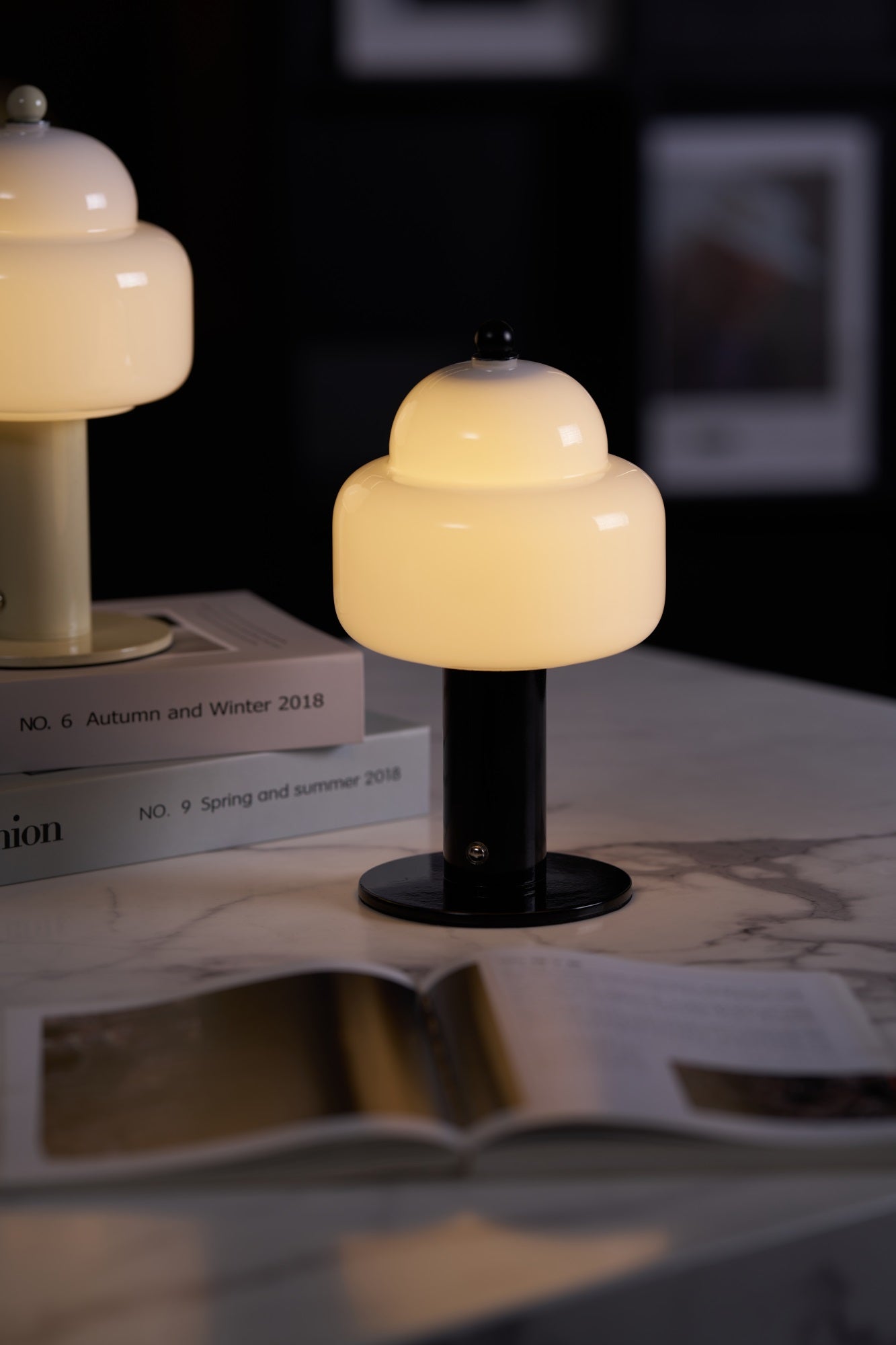 Cloud Dome Table Lamp - Blowlighting