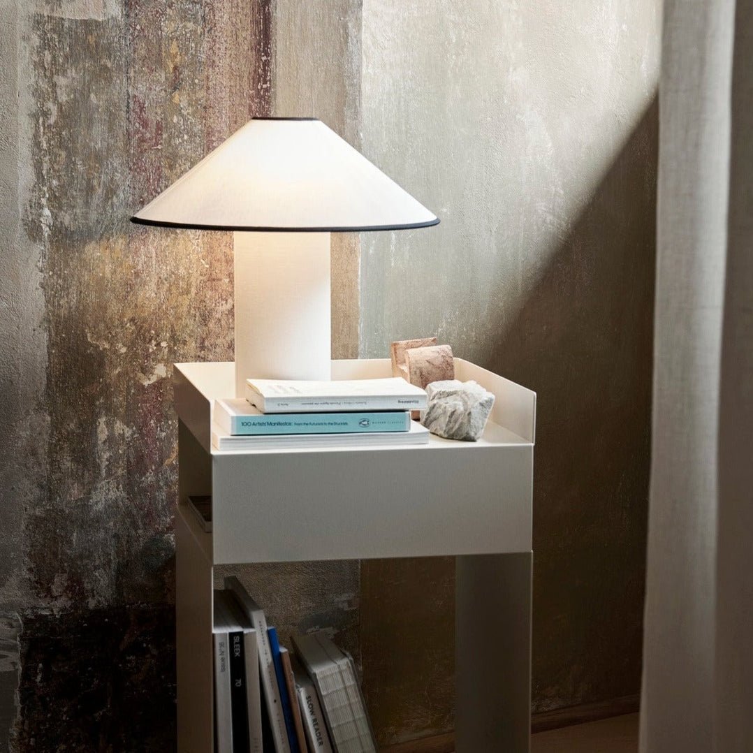 Decora Muse Table Lamp - Blowlighting