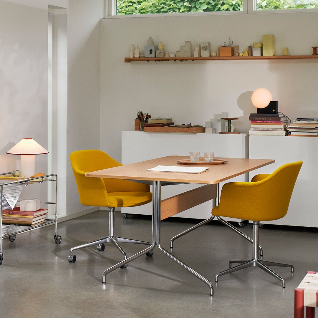 Decora Muse Table Lamp - Blowlighting