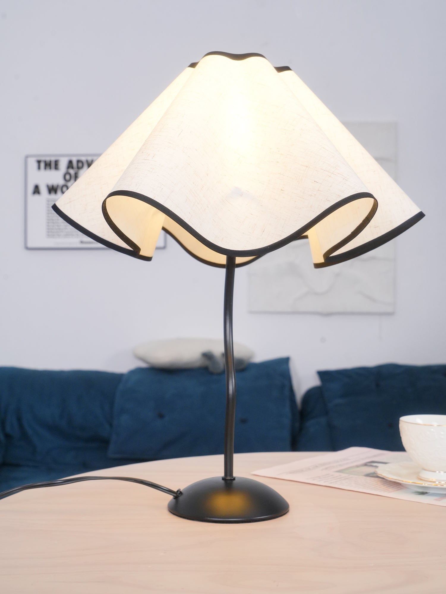 Cora Table Lamp - Blowlighting