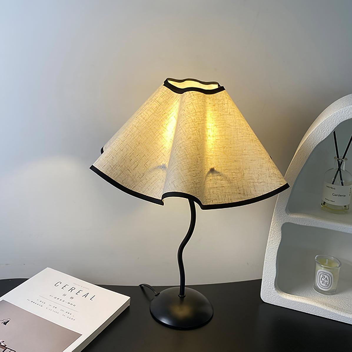 Cora Table Lamp - Blowlighting