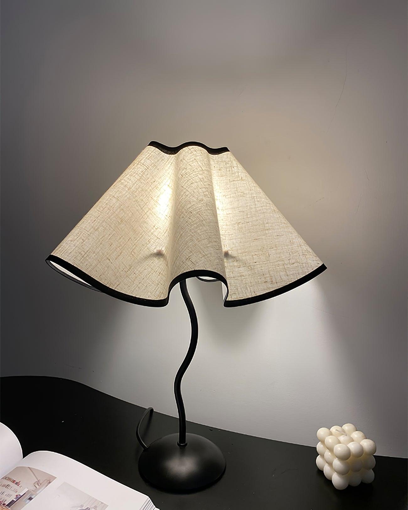 Cora Table Lamp - Blowlighting