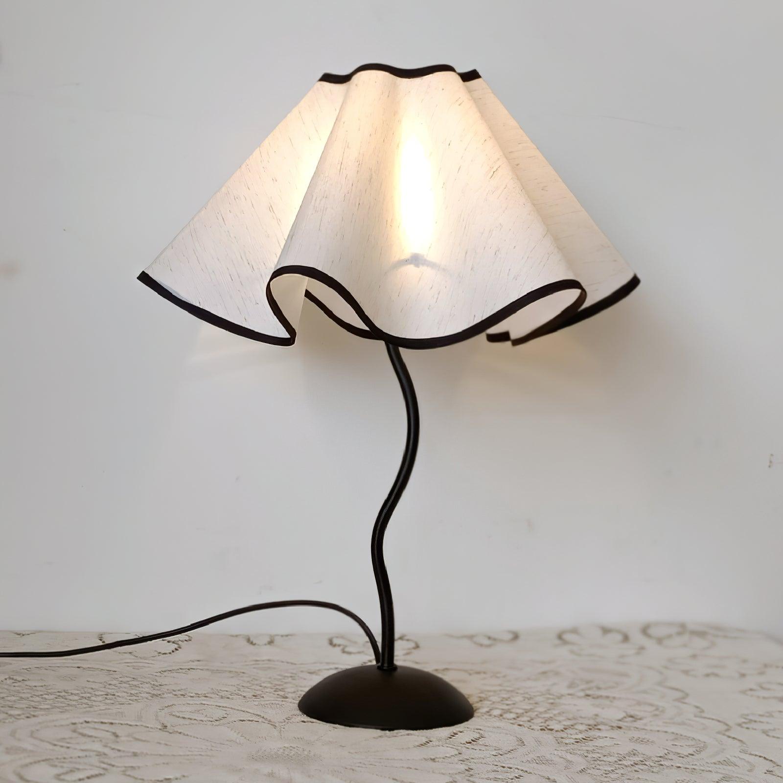 Cora Table Lamp - Blowlighting