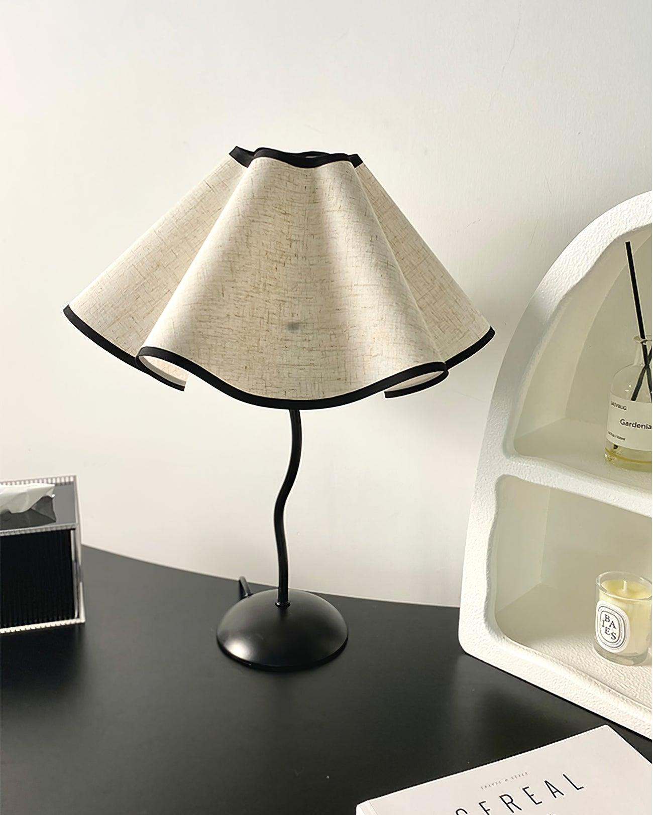 Cora Table Lamp - Blowlighting