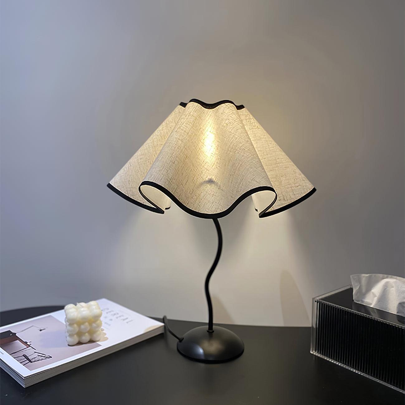Cora Table Lamp - Blowlighting