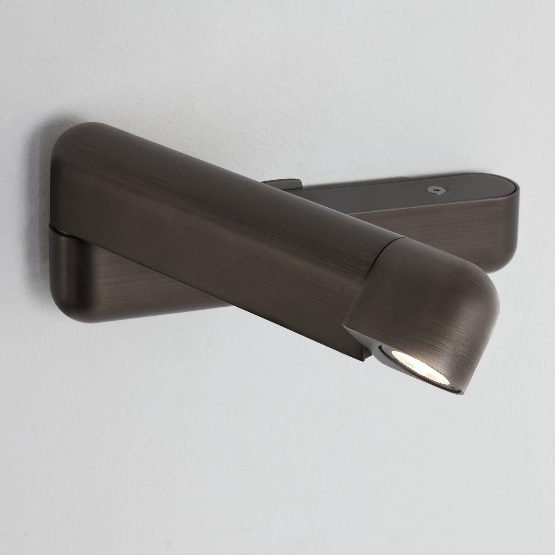 Modern LED Bedside Wall Lamp - Blowlighting