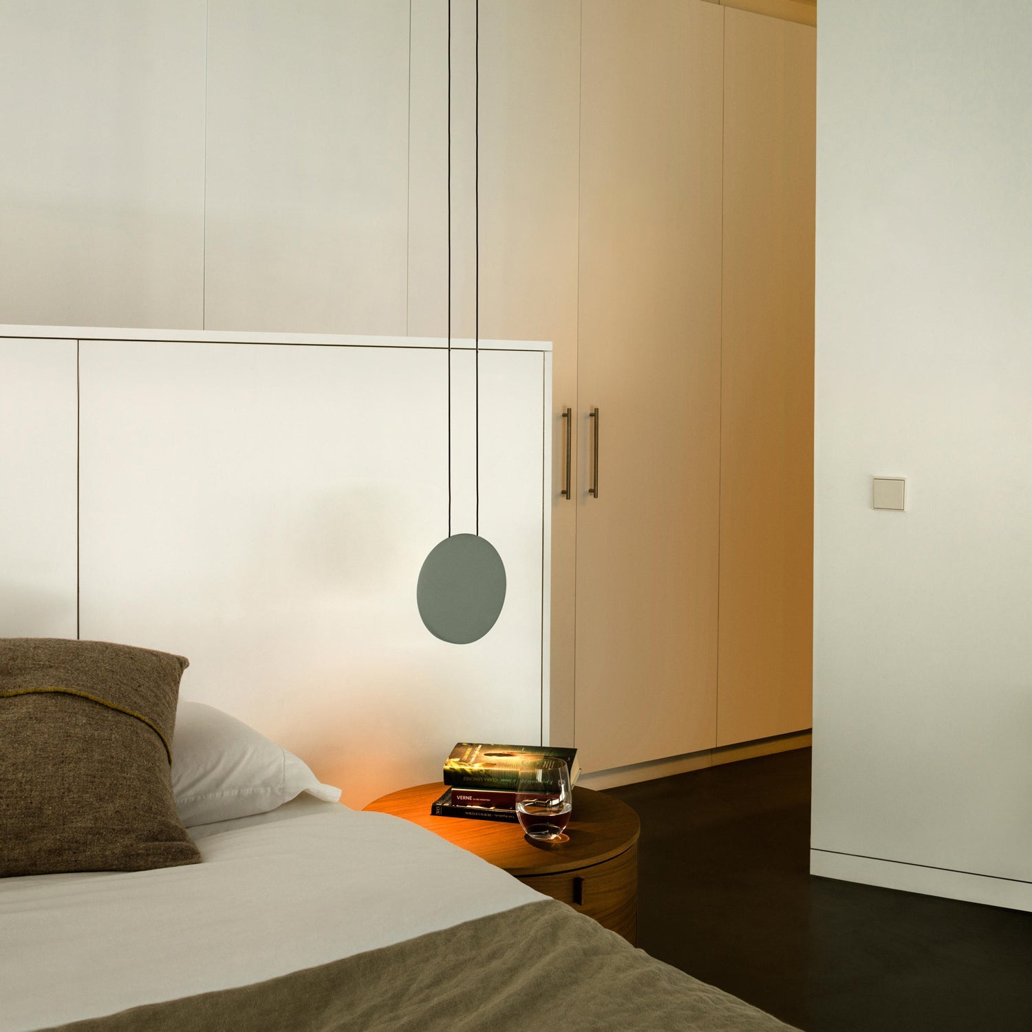 Cosmos Pendant Light - Blowlighting