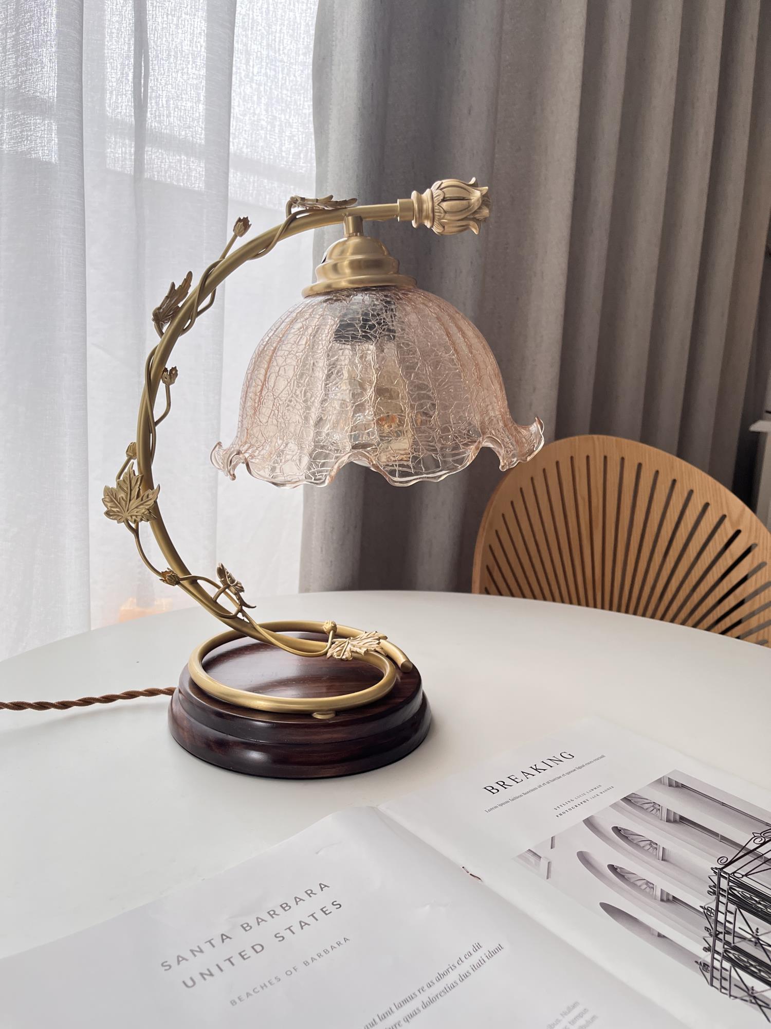 Cracked Glass Brass Table Lamp - Blowlighting