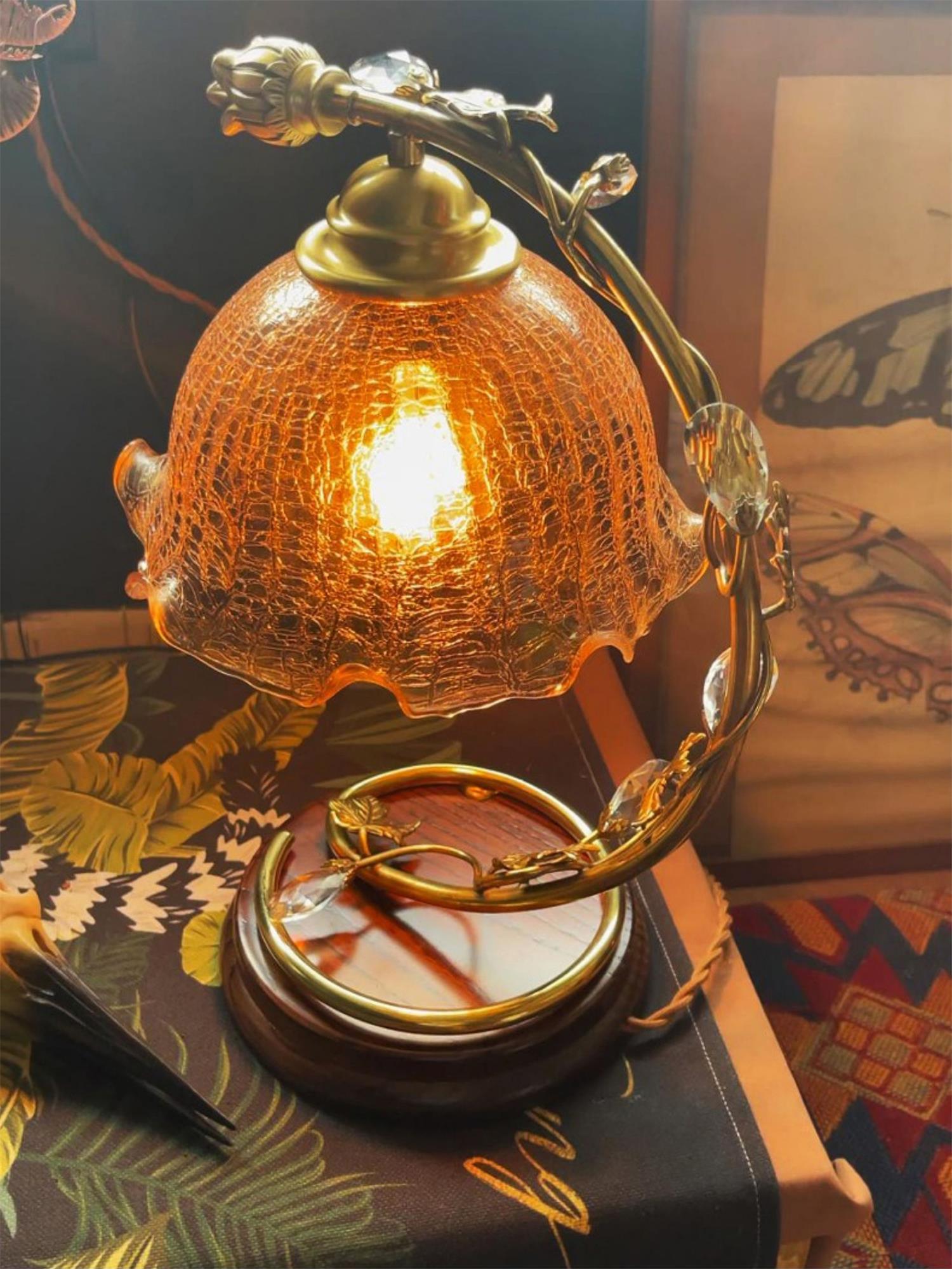Cracked Glass Brass Table Lamp - Blowlighting