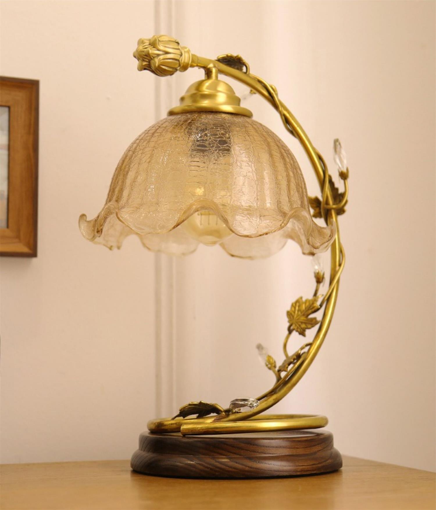 Cracked Glass Brass Table Lamp - Blowlighting