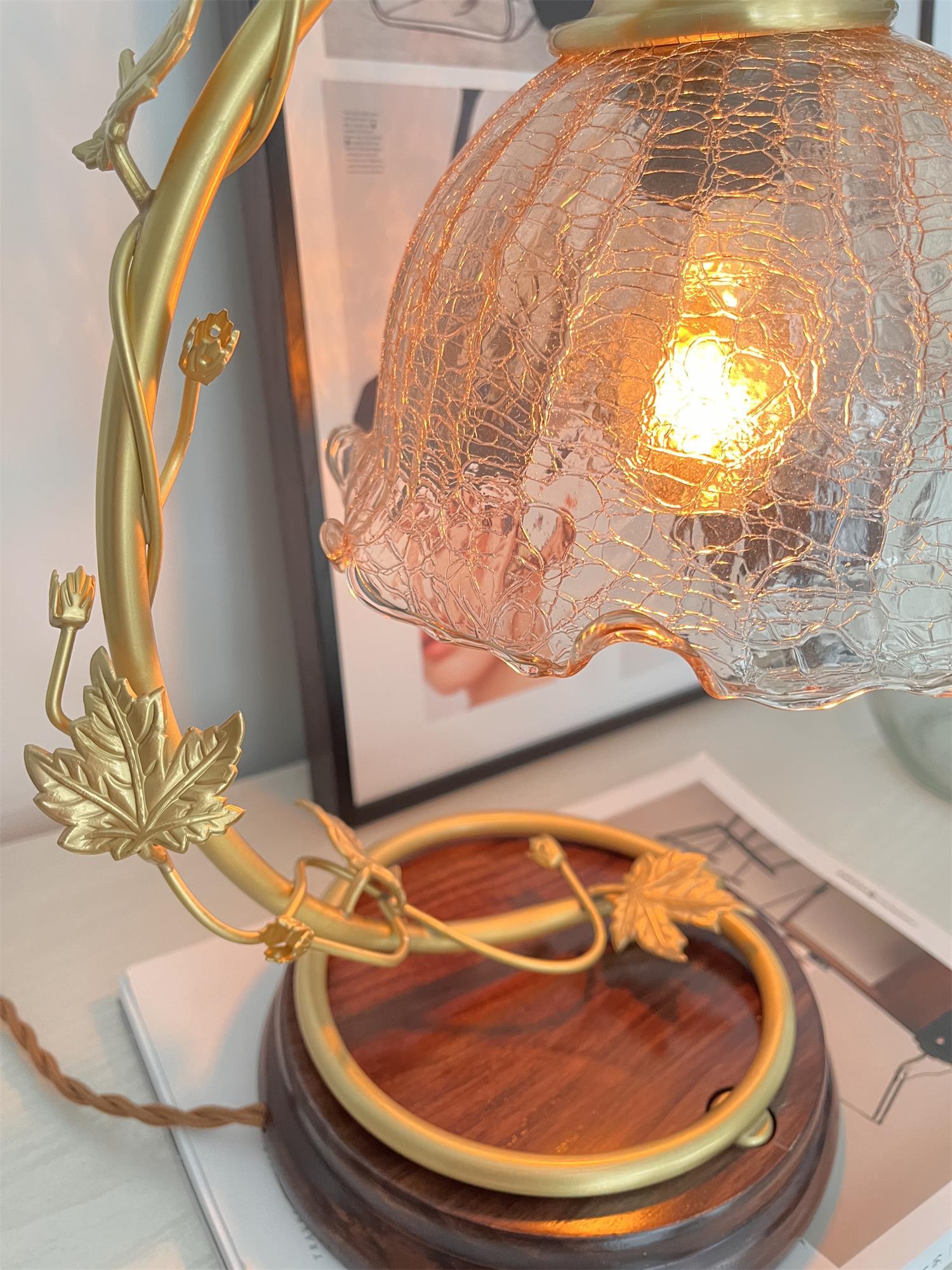 Cracked Glass Brass Table Lamp - Blowlighting