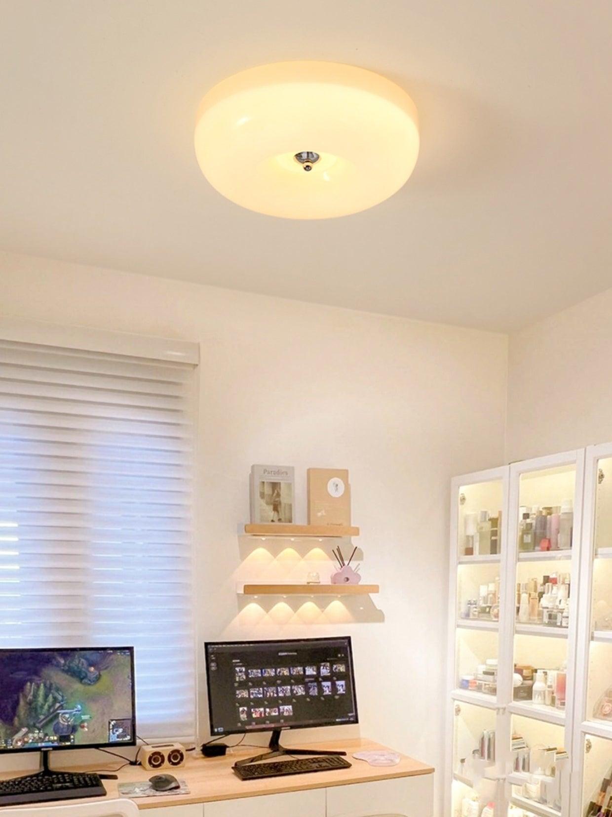 Cream Pudding Ceiling Lamp - Blowlighting