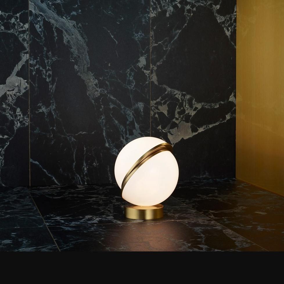 Crescent Table Lamp - Blowlighting