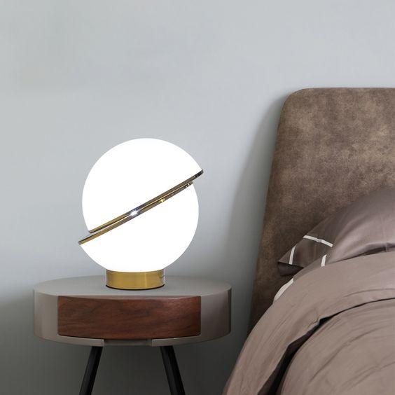 Crescent Table Lamp - Blowlighting