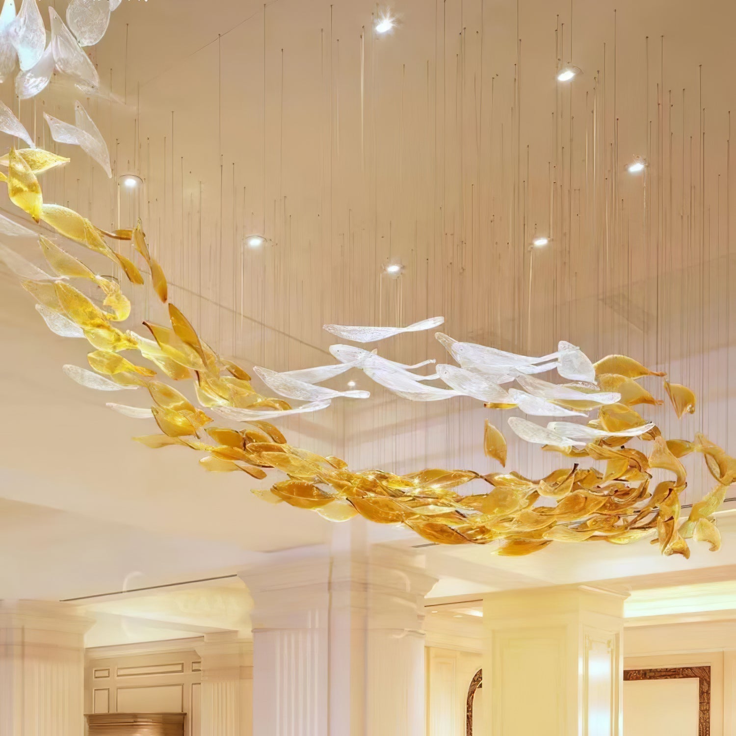 Vamararae Leaf Glass Cascade Chandelier - Blowlighting