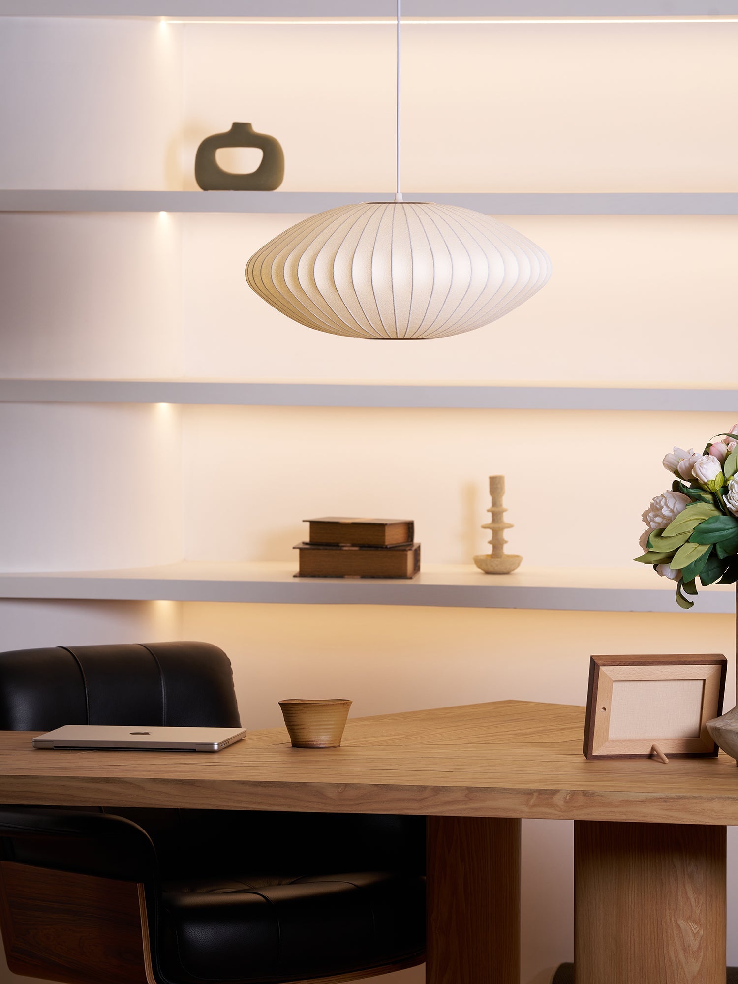 Bubble Mulberry Silk Pendant Lamp - Blowlighting