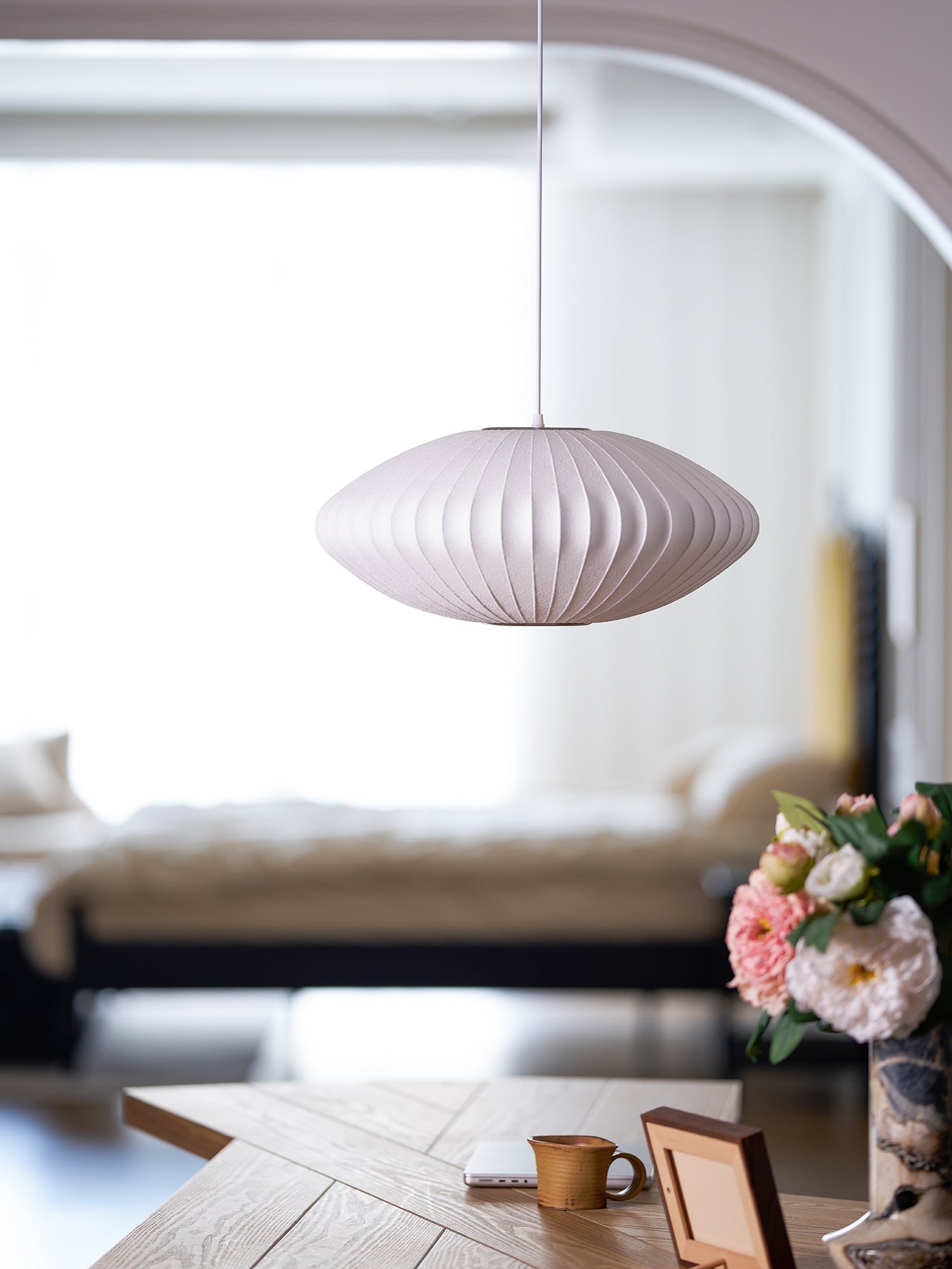 Bubble Mulberry Silk Pendant Lamp - Blowlighting