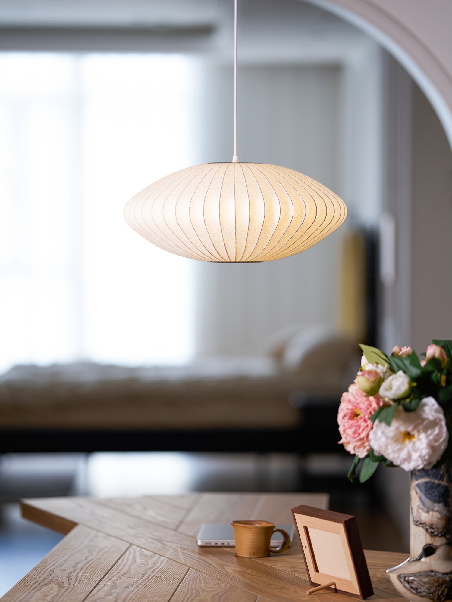 Bubble Mulberry Silk Pendant Lamp - Blowlighting