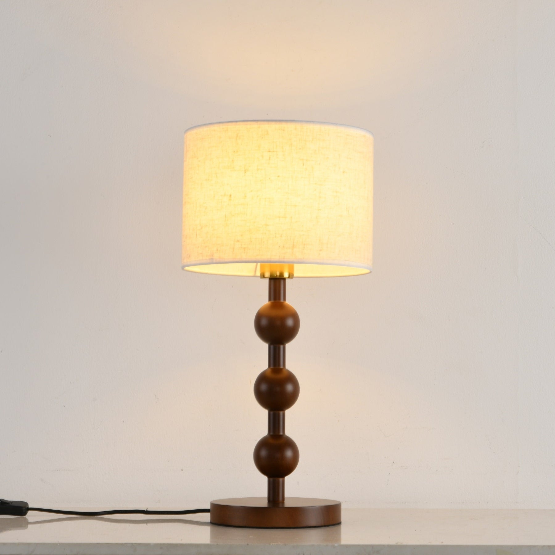Madelyn Minimalist Fabric Table Lamp - Blowlighting