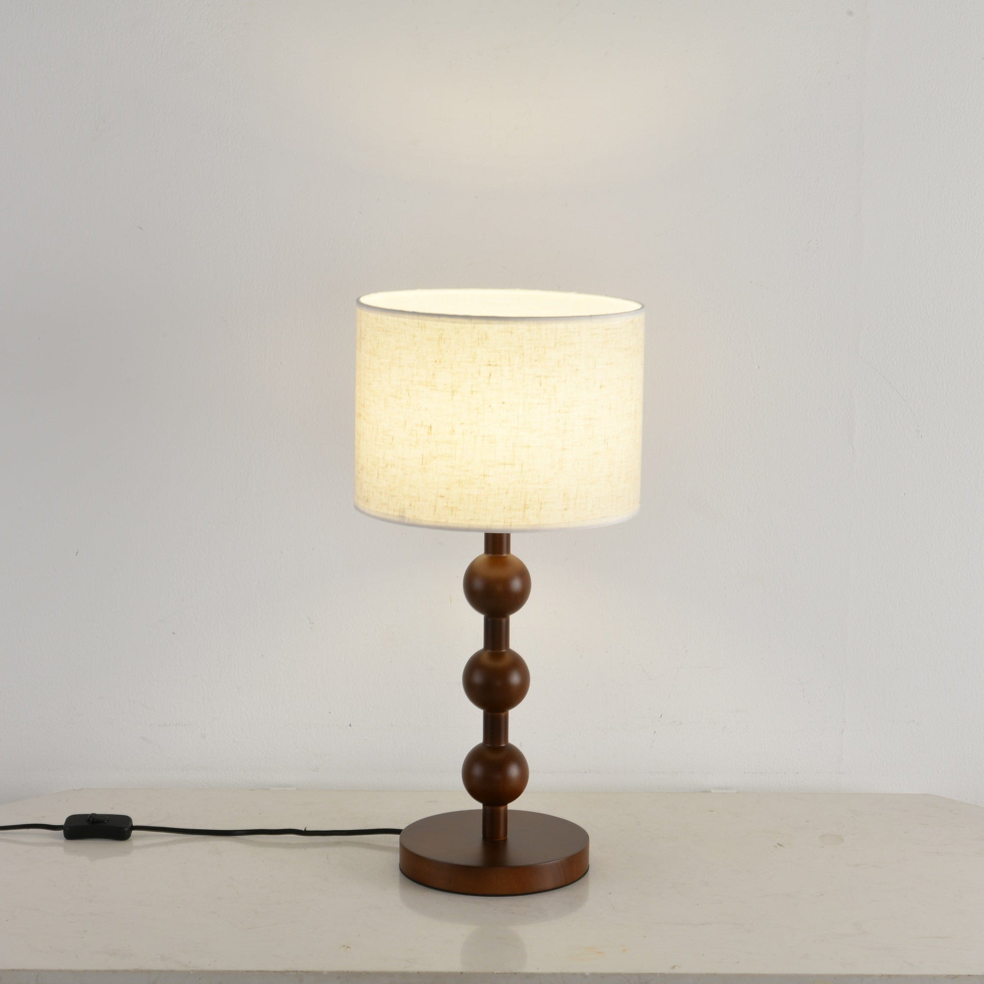 Madelyn Minimalist Fabric Table Lamp - Blowlighting