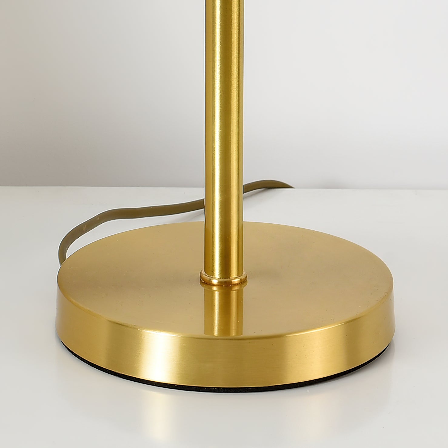 Dalton Table Lamp - Blowlighting