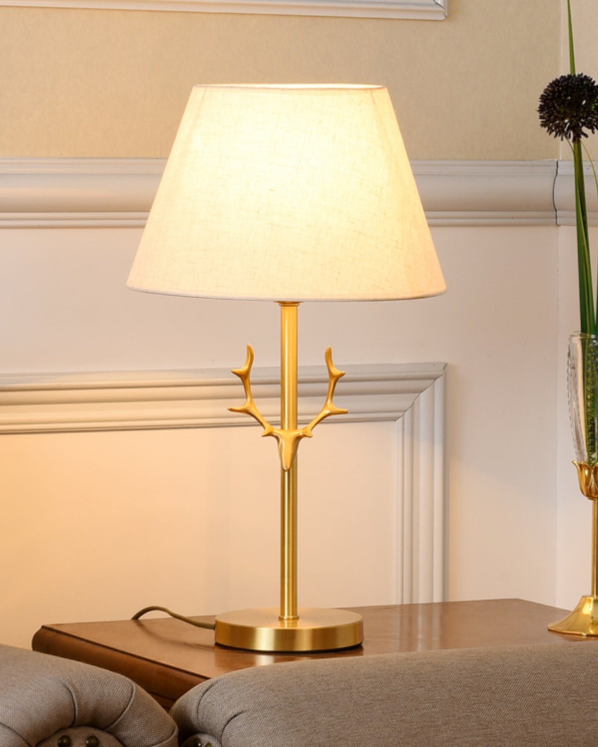 Dalton Table Lamp - Blowlighting