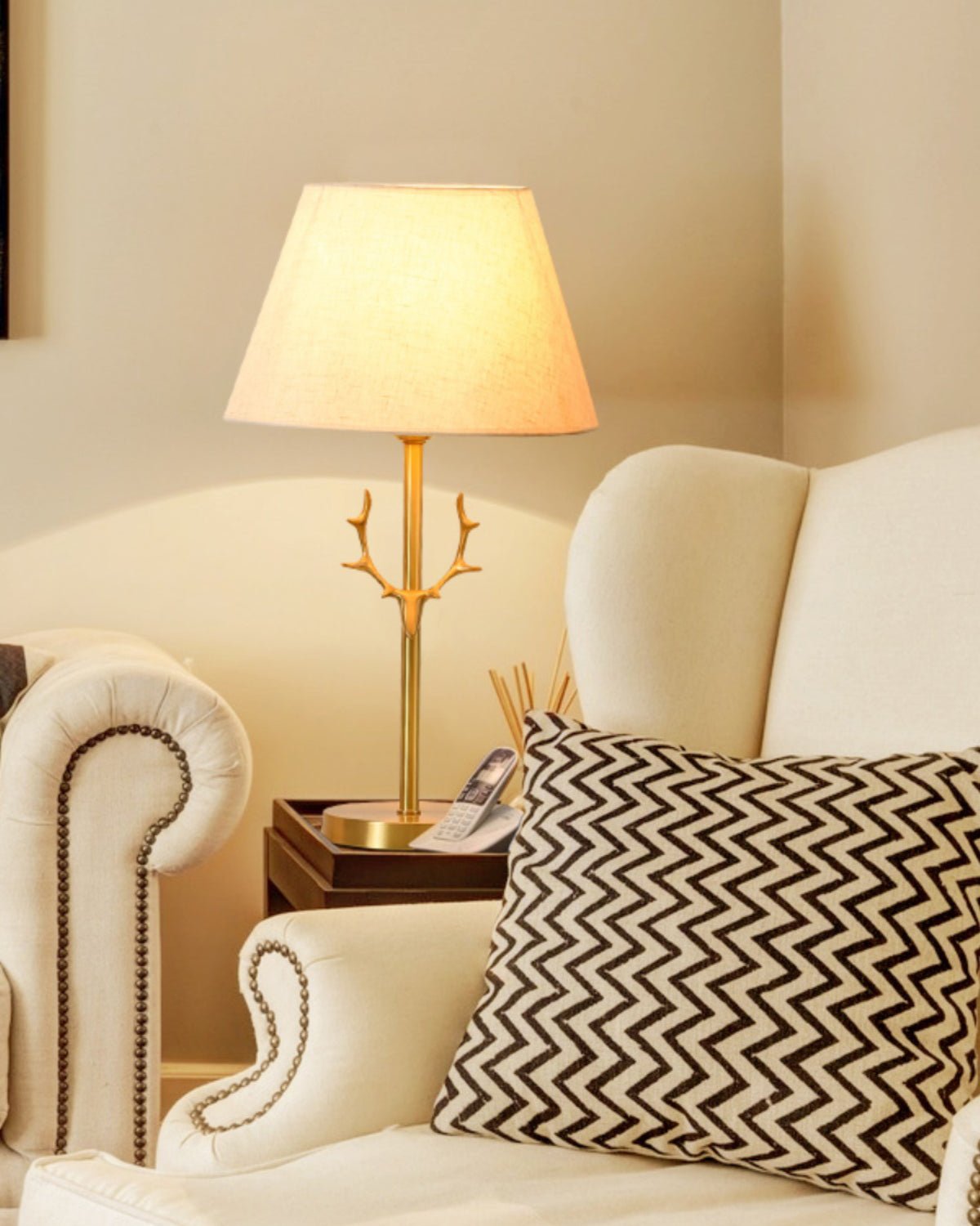 Dalton Table Lamp - Blowlighting