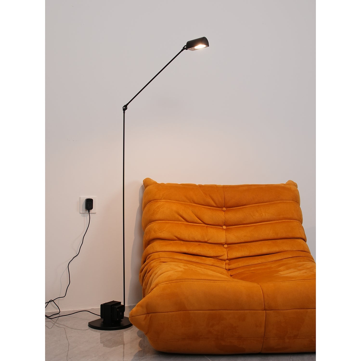 Dynamo Floor Lamp - Blowlighting