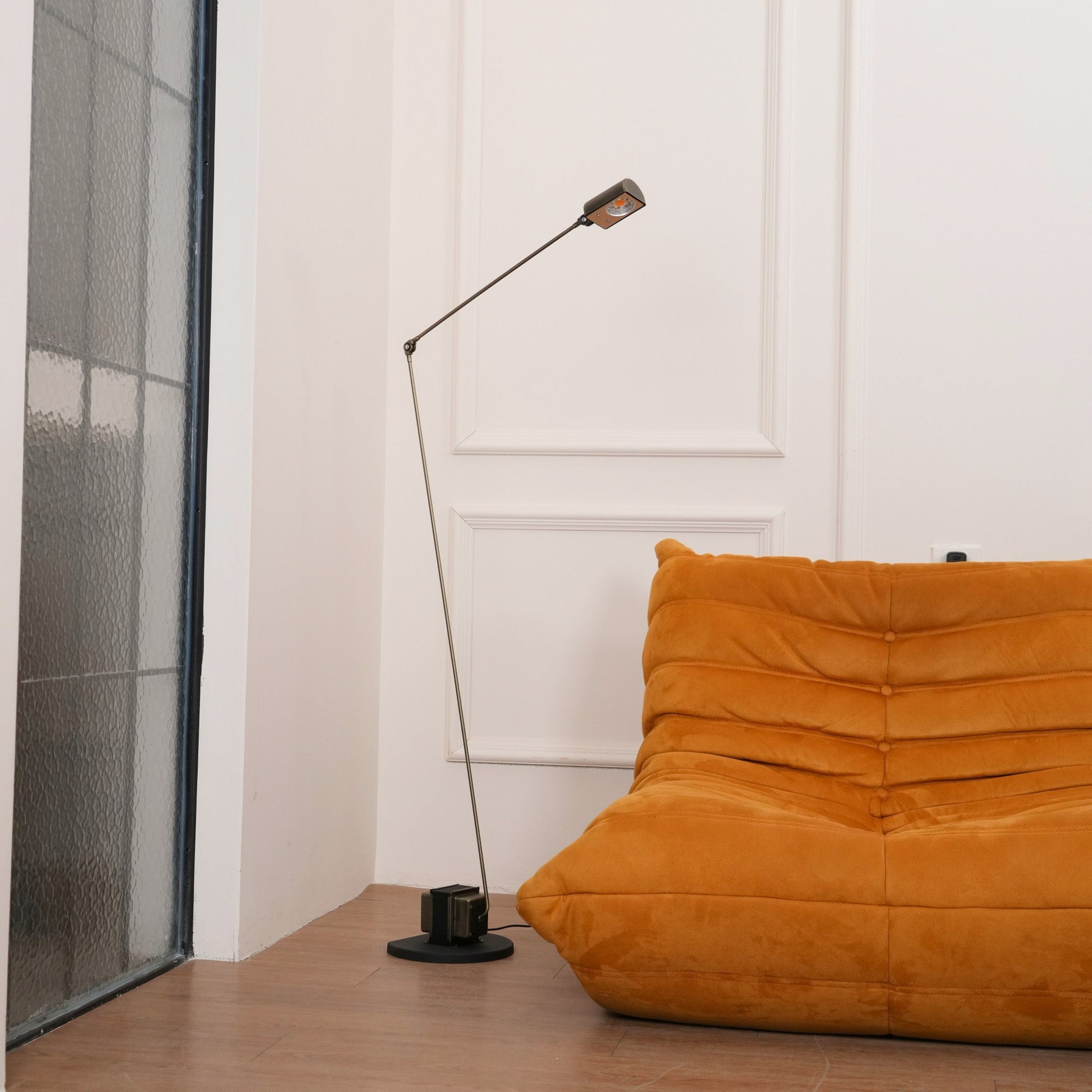 Dynamo Floor Lamp - Blowlighting