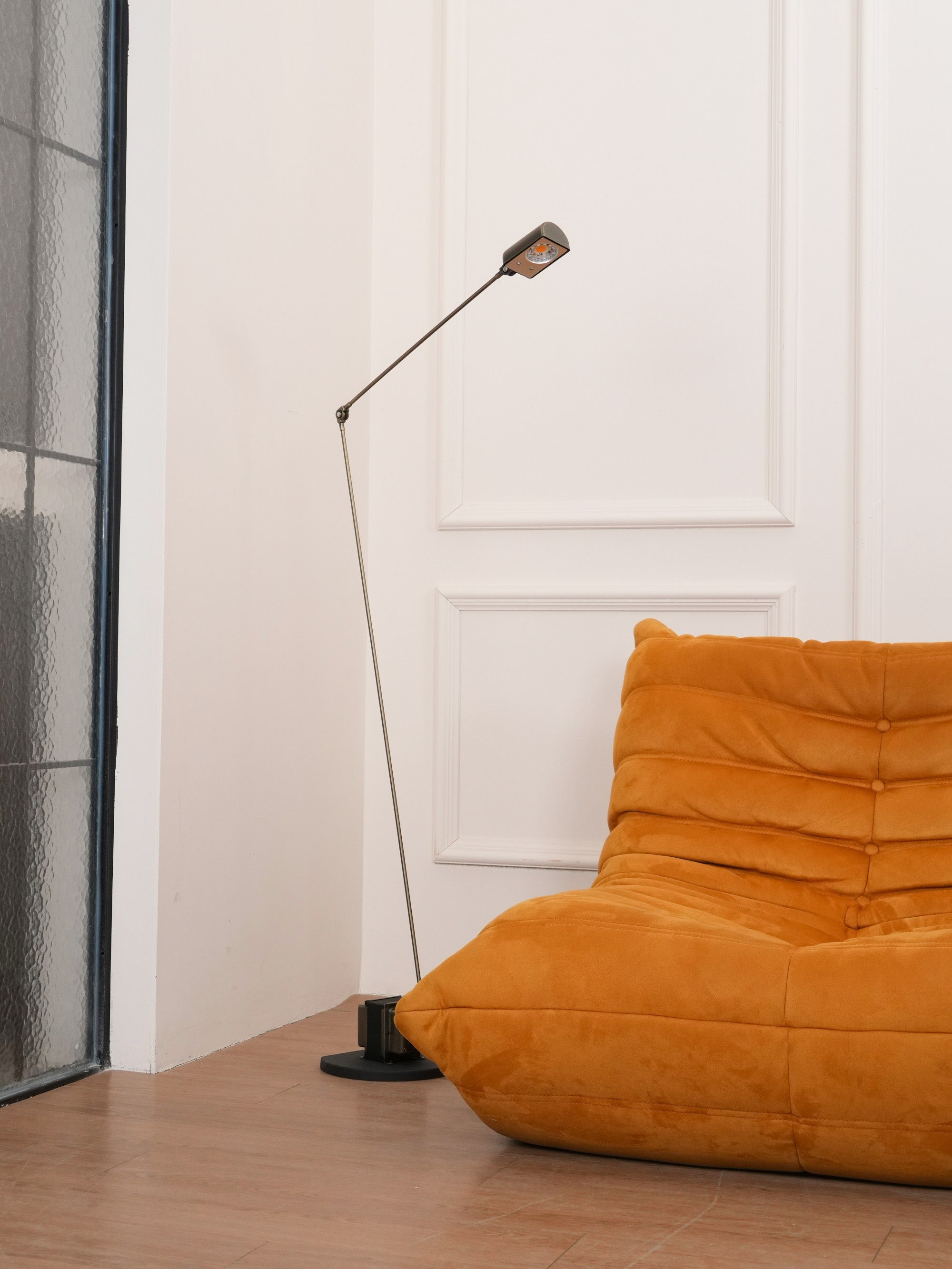 Dynamo Floor Lamp - Blowlighting