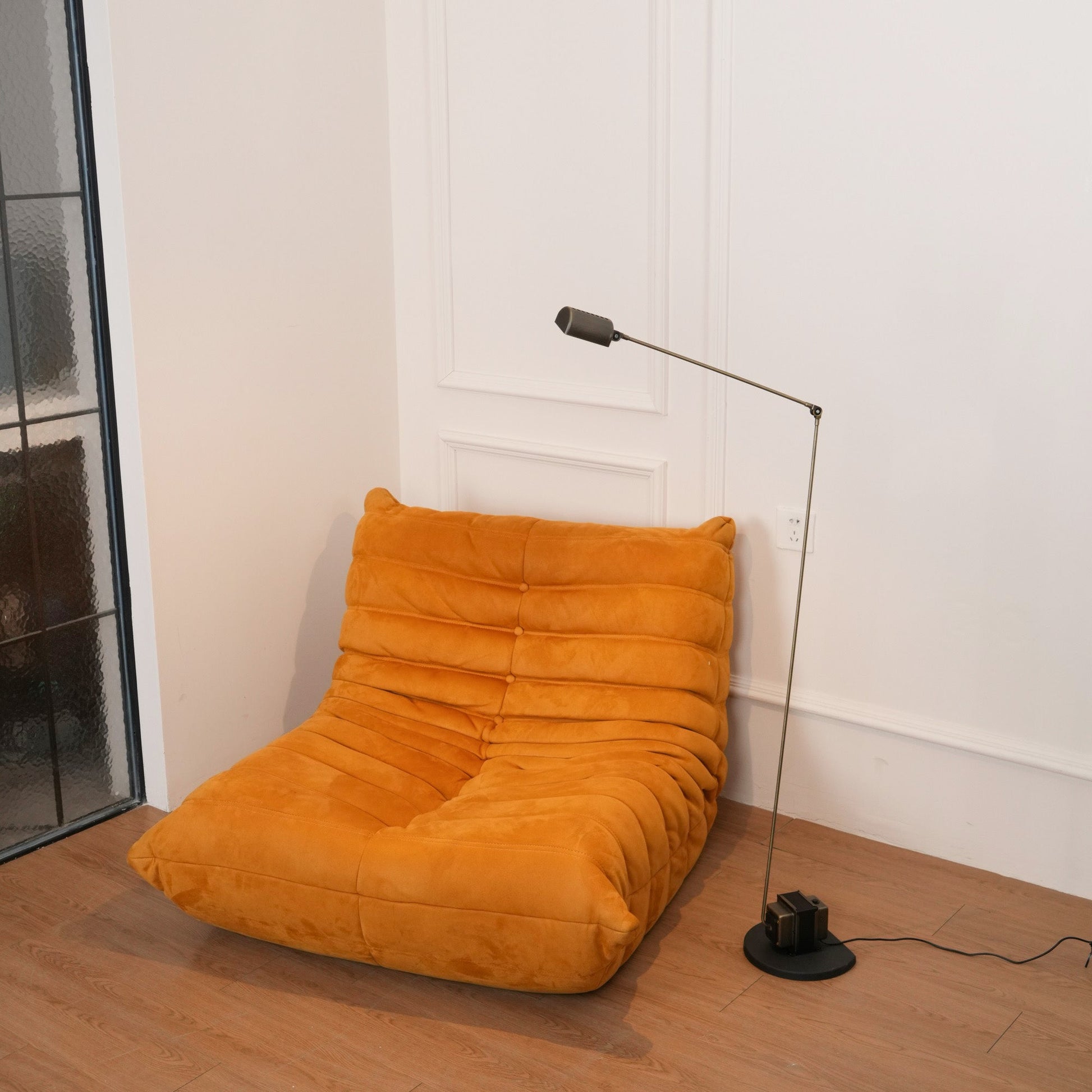 Dynamo Floor Lamp - Blowlighting