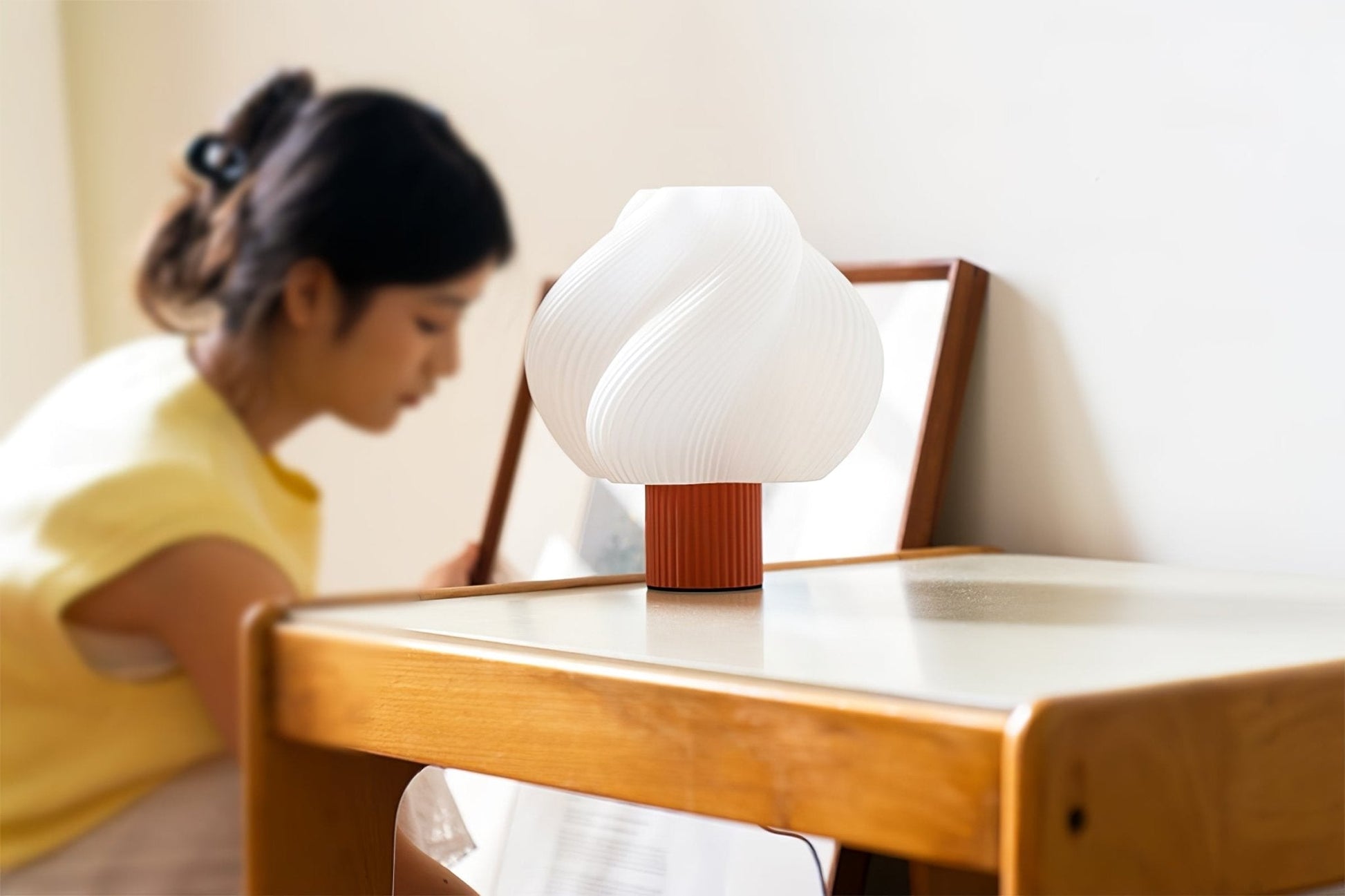 Whirl Pop Table Lamp - Blowlighting