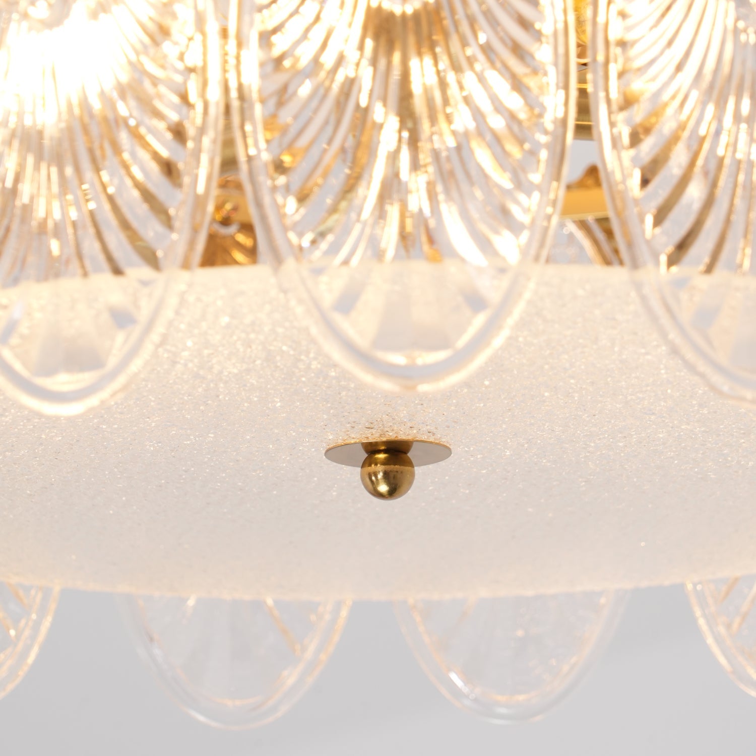 Decorative Pattern Glass Round Chandelier - Blowlighting