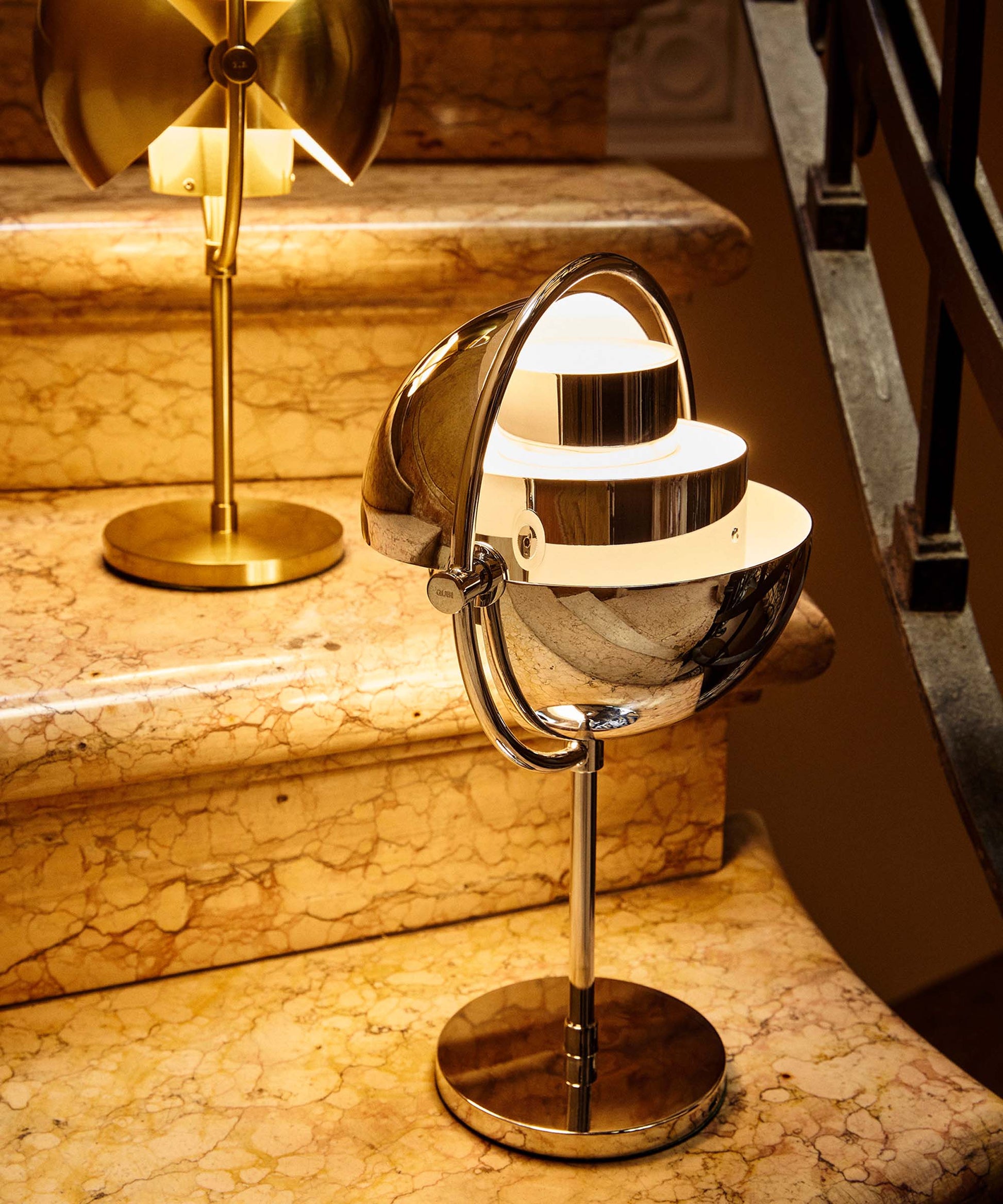 Charles Modern Metal Table Lamp - Blowlighting
