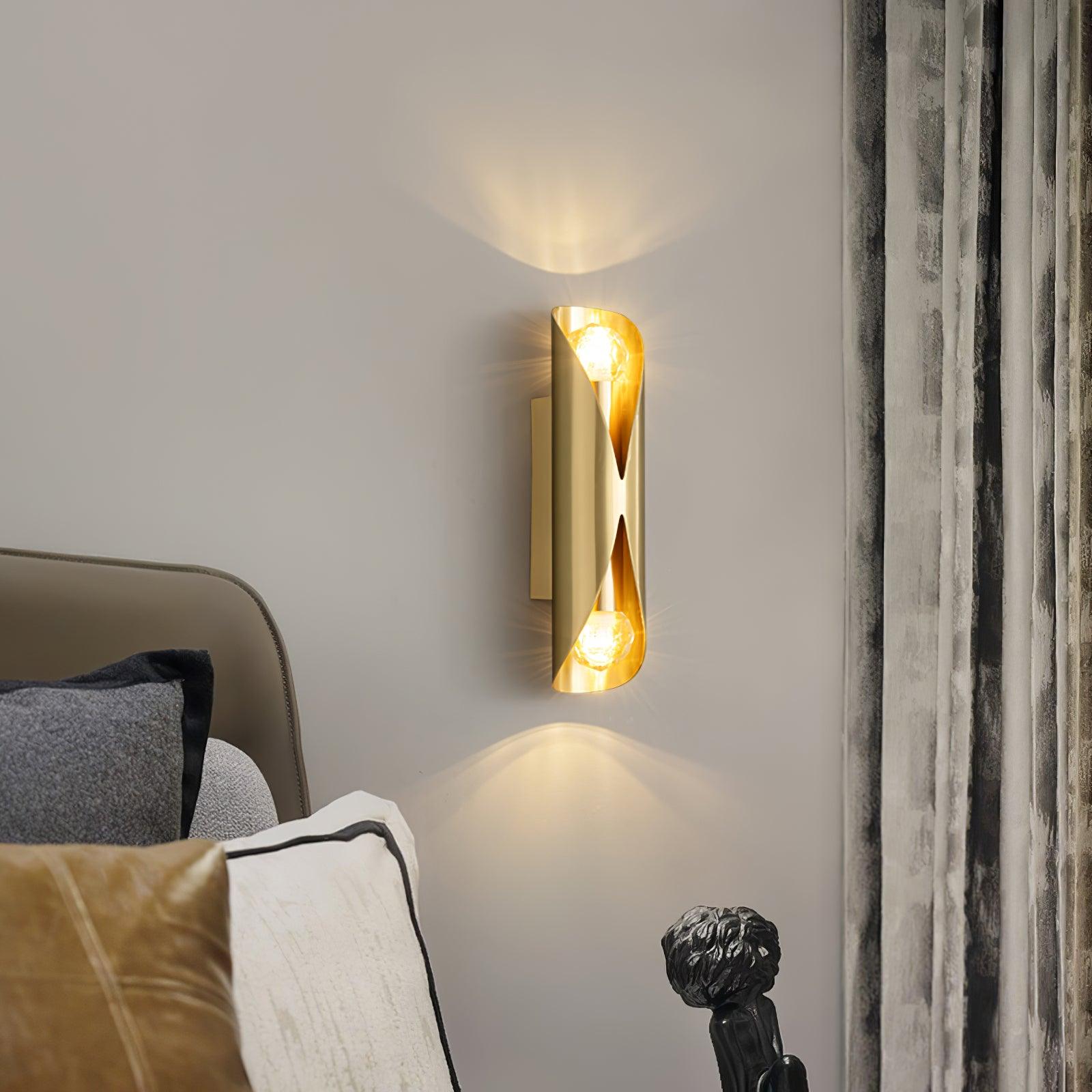 Diamonds Brass Wall Lamp - Blowlighting