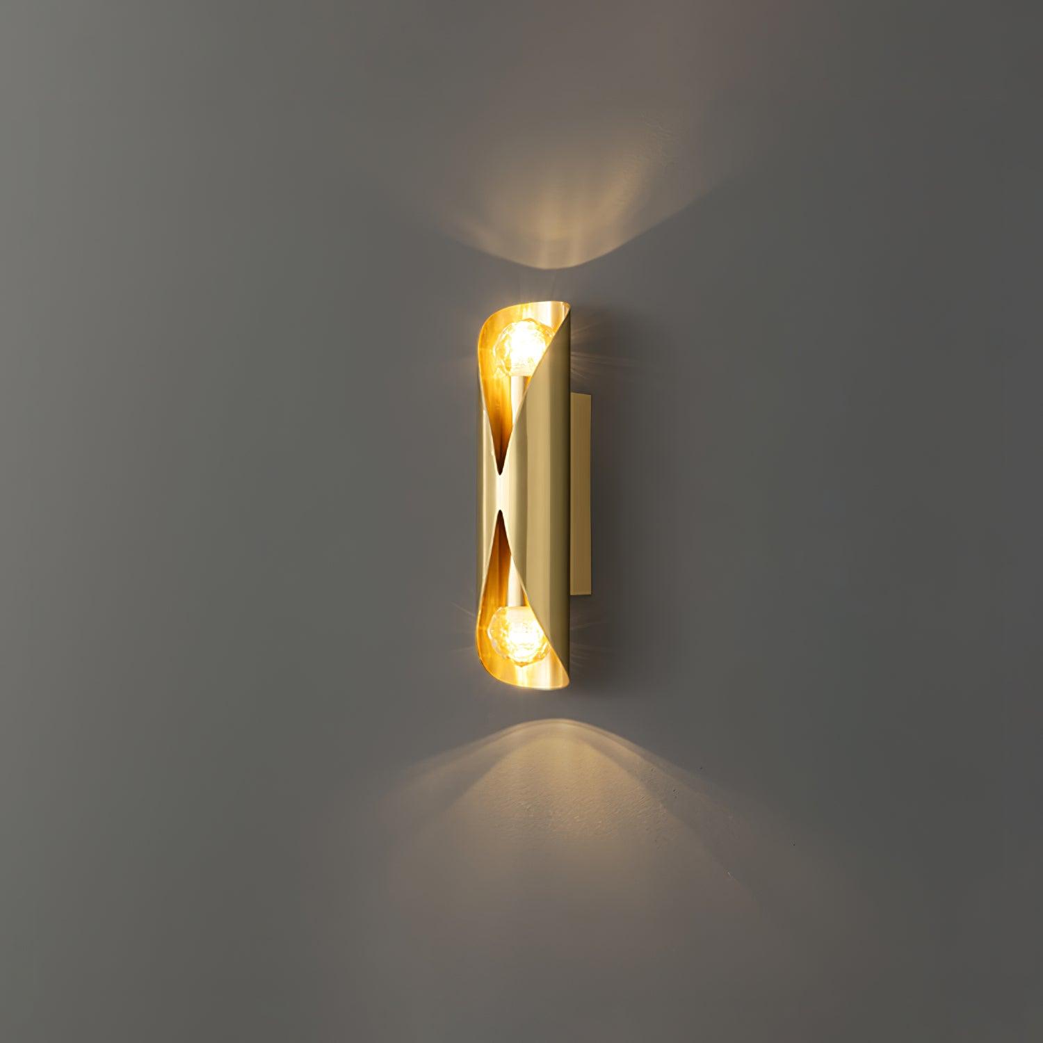 Diamonds Brass Wall Lamp - Blowlighting